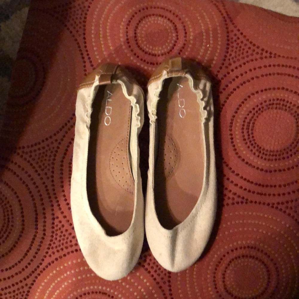Canvas flats